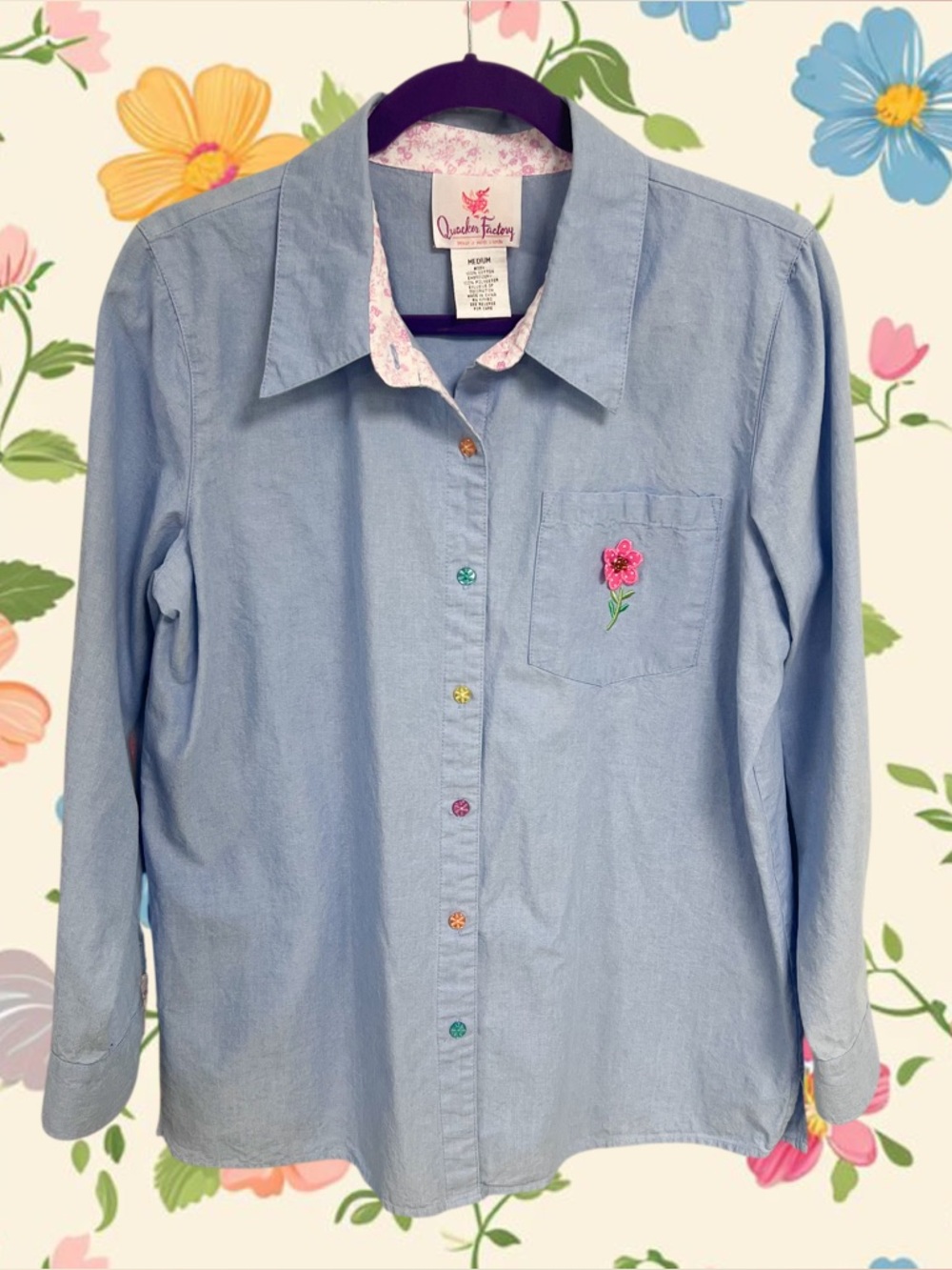 Vtg Quacker Factory light blue daisy button up with embroidered pocket